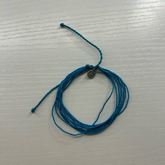 4 random pura vida bracelets for the price of one - Picture 3 of 5